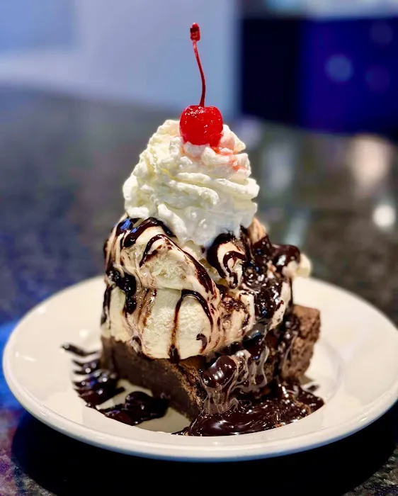 SPoT Ice Cream & Waffles Picture 8
