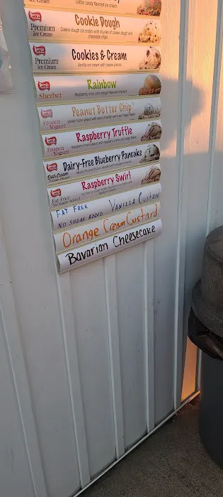 RJ's Ice Cream Picture 2