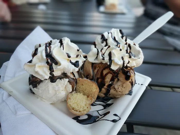 Lake Effect Ice Cream Picture 10