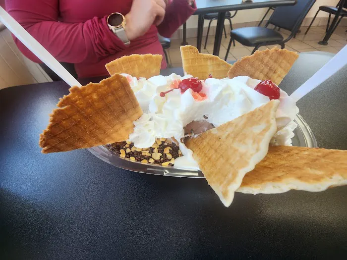 JoJo’s Ice Cream Picture 8