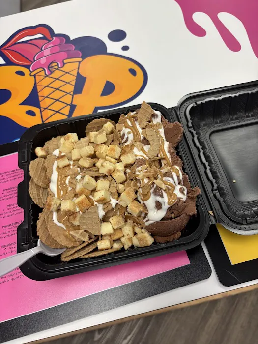 Drip Ice Cream Shop Picture 3