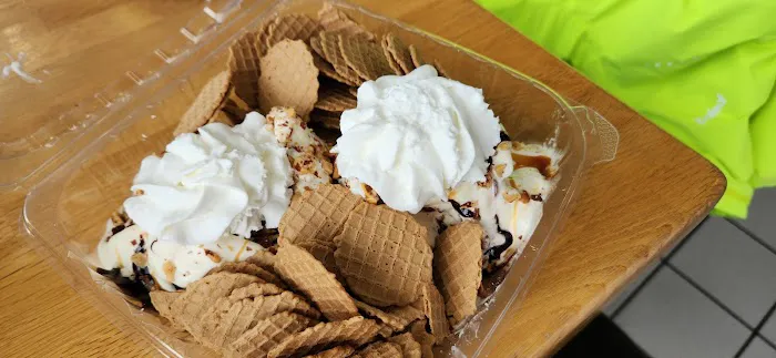 Abbott's Frozen Custard of Greece Picture 10