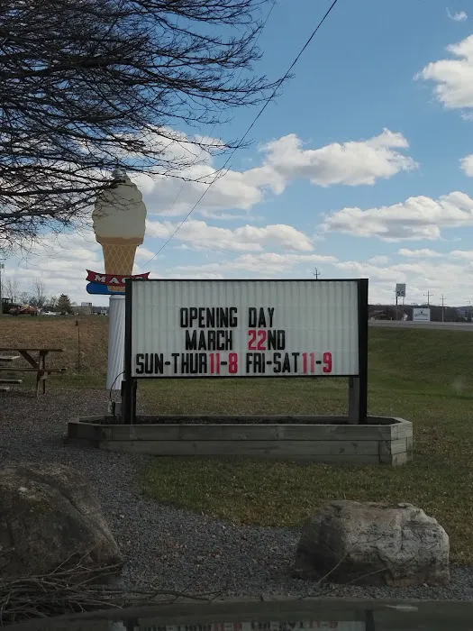 Mac's Dairy Bar Ice Cream Picture 3