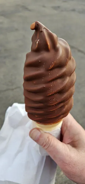 Emmie’s Ice Cream & Grill Picture 5