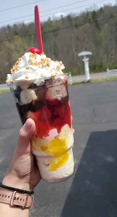 Clover Knoll Creamery Picture 2