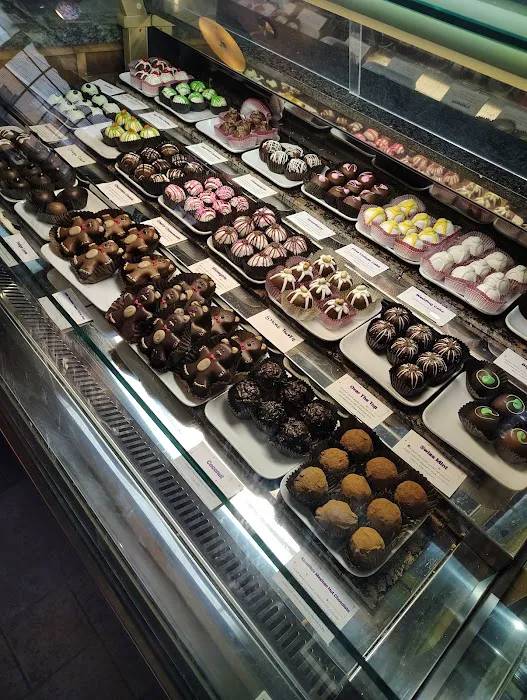 Moonlight Creamery Picture 2