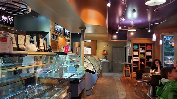 Moonlight Creamery Picture 8