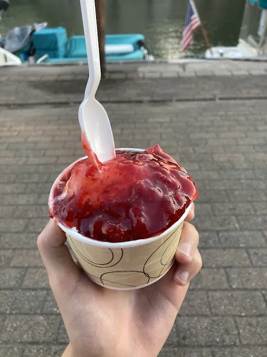 Lift Bridge Ice Cream Picture 3
