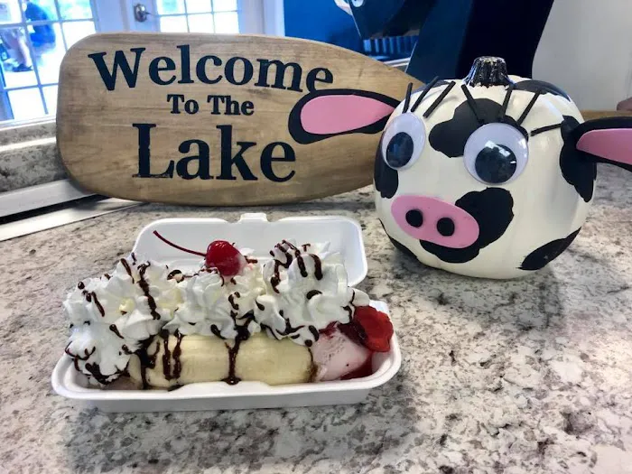 Moo Thru Lake Anna Picture 8