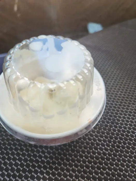 Cold Stone Creamery Picture 4