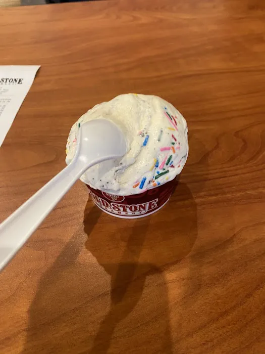 Cold Stone Creamery Picture 5