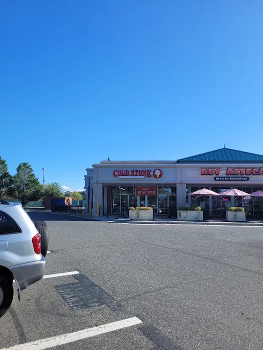 Cold Stone Creamery Picture 2