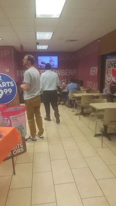 Baskin-Robbins Picture 8