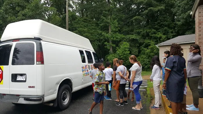 Icecream truck Rental for birthday parties Picture 10