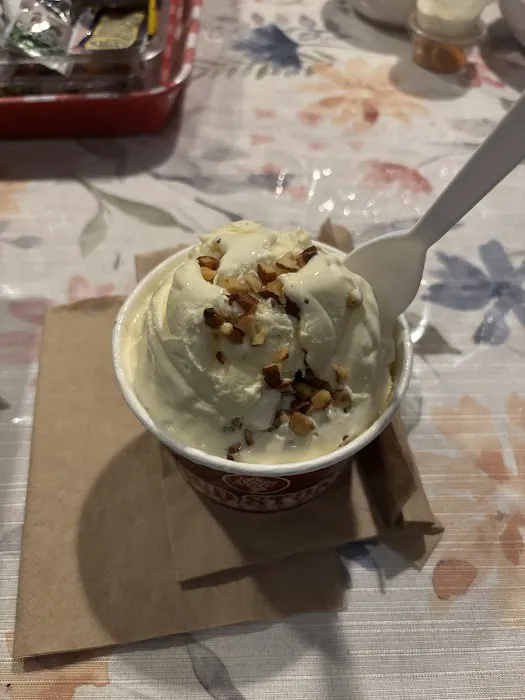 Cold Stone Creamery Picture 5