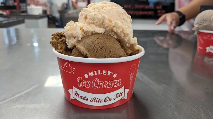 Smiley's Ice Cream Picture 1