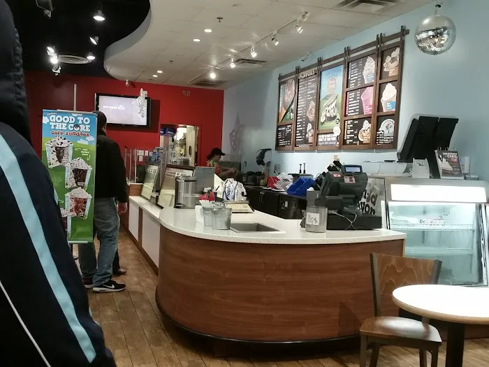 Ben & Jerry's Picture 6