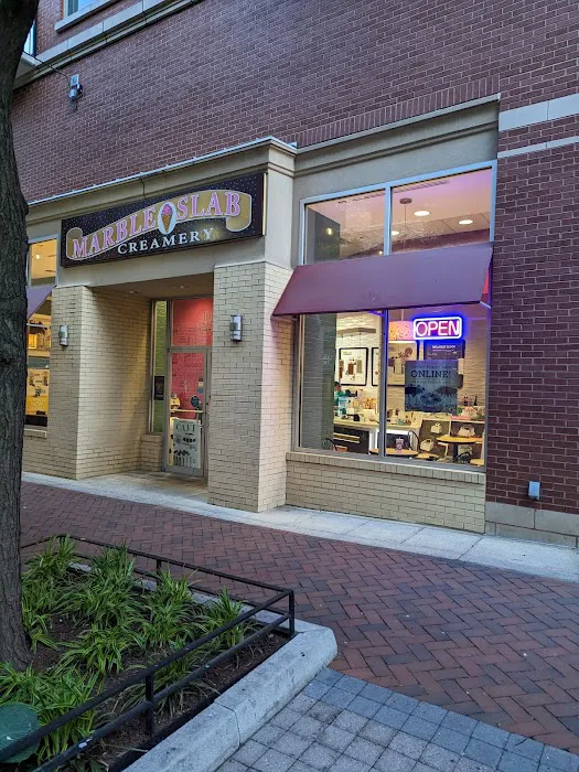 Marble Slab Creamery Picture 1