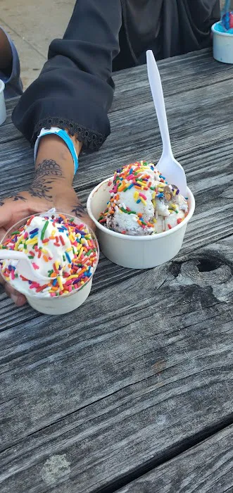 Funhouse Icecream Picture 1