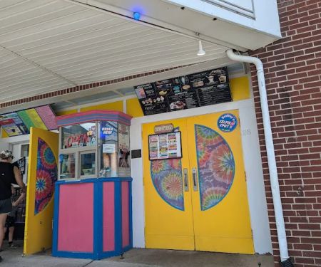 Bonkey's Ice Cream & Snoballs