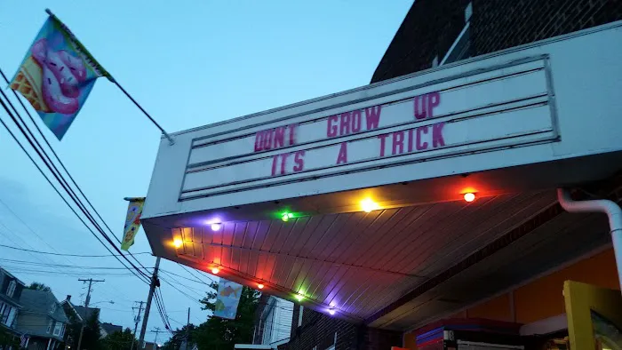 Bonkey's Ice Cream & Snoballs Picture 6