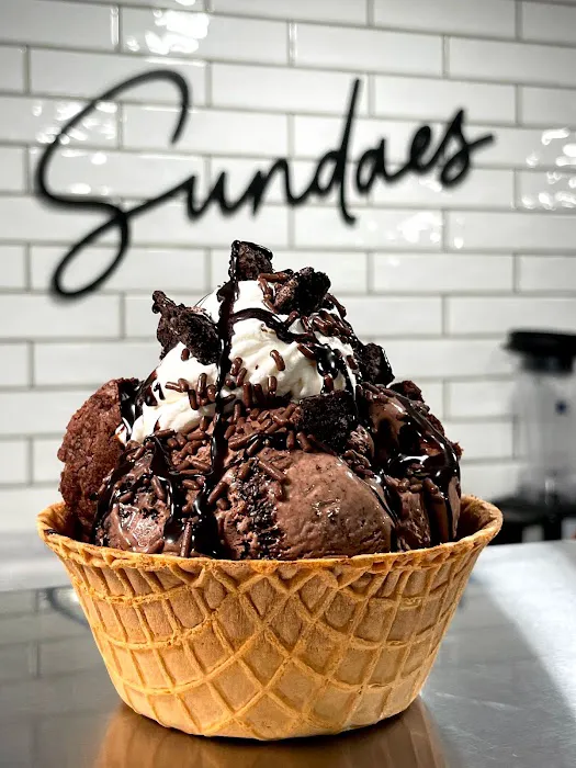 Sundaes Ice Cream Shoppe Picture 10