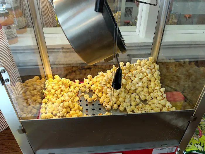 Sweets & More Ice Cream Picture 7