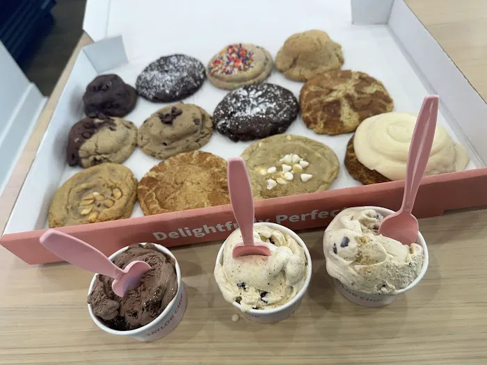 Taylor Chip Cookies & Creamery Picture 4
