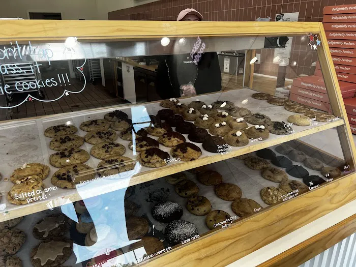Taylor Chip Cookies & Creamery Picture 5