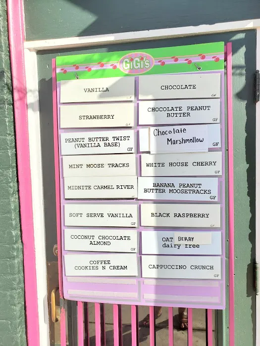 GiGi's Ice Cream Bar Picture 6