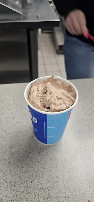 Dairy Queen (Treat & Ice Cream) Picture 2