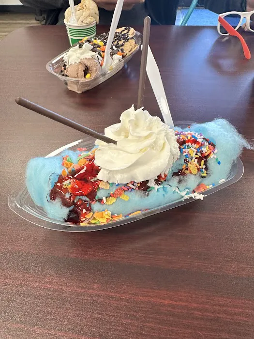 Ripleigh's Creamery Picture 4