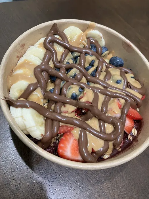 Frozen Cow Soft Serve Ice Cream and More Picture 9