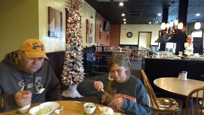Schoonover's Ice Cream Parlor Picture 4