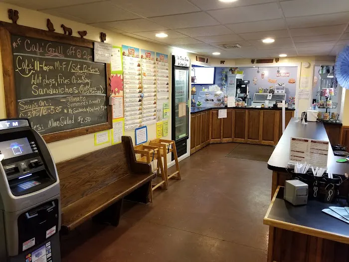 The Dairy Barn Picture 6