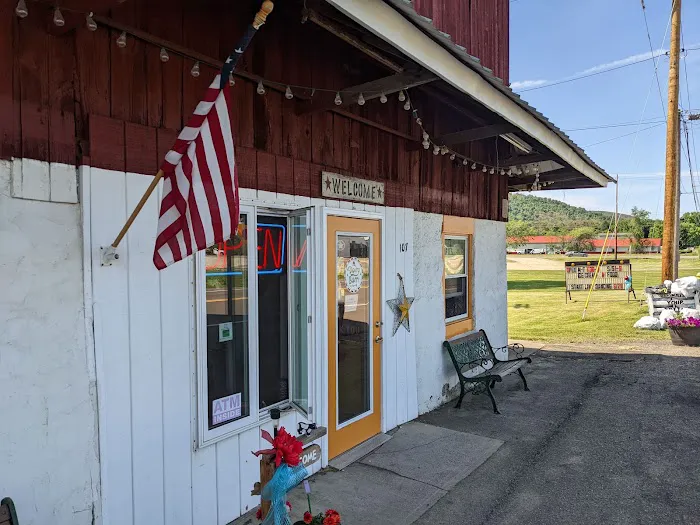 The Dairy Barn Picture 1