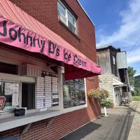 Johnny D's Ice Cream ico