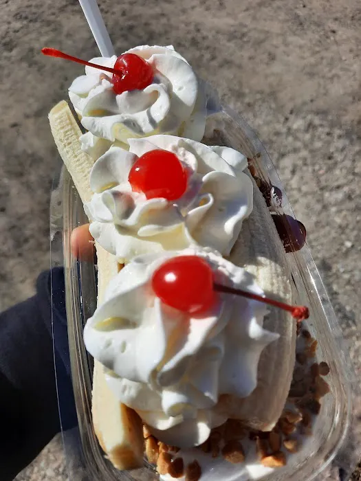 Johnny D's Ice Cream Picture 3