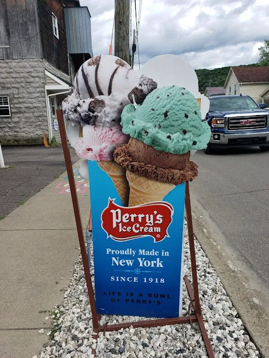 Johnny D's Ice Cream Picture 10