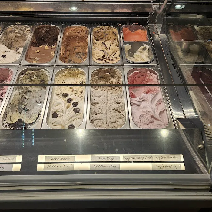 Fox Meadows Creamery Picture 2