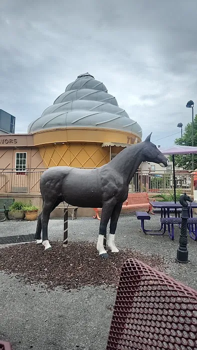 Wertz Ice Cream Cone Picture 4