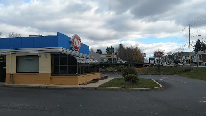 Dairy Queen Picture 4