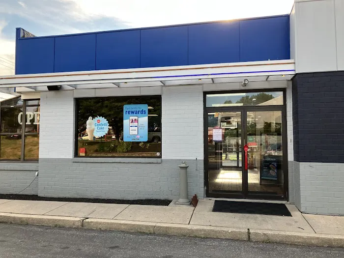 Dairy Queen Picture 8