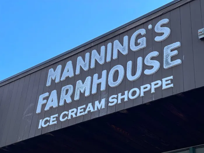 Manning's Farmhouse Ice Cream Shoppe Picture 3