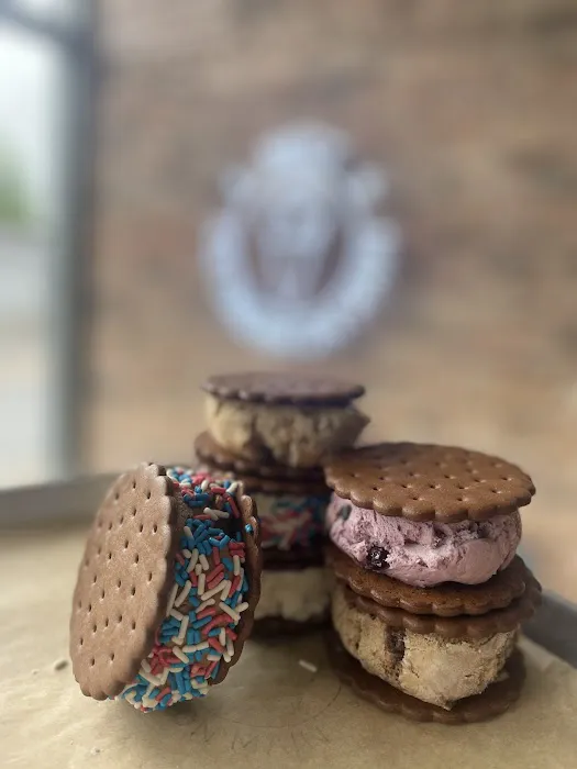Melt Ice Cream On Main Picture 7