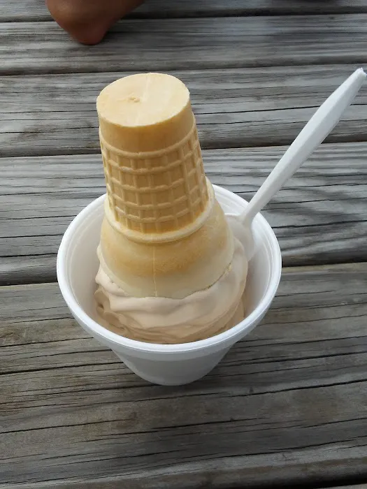 Mr. Coolee's Ice Cream Shop Picture 3