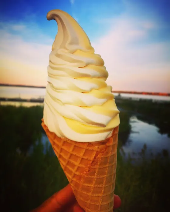 Long Pier Ice Cream & Rentals Picture 8