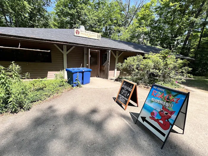 Glen Mountain House Snacks & Souvenirs Picture 7