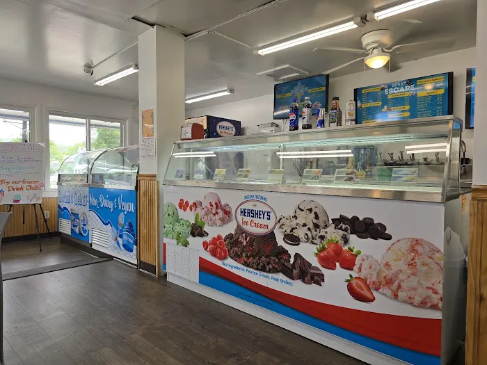 Great Escape Ice Cream Parlor Picture 2