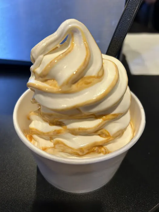 Glen Dairy Bar Picture 7